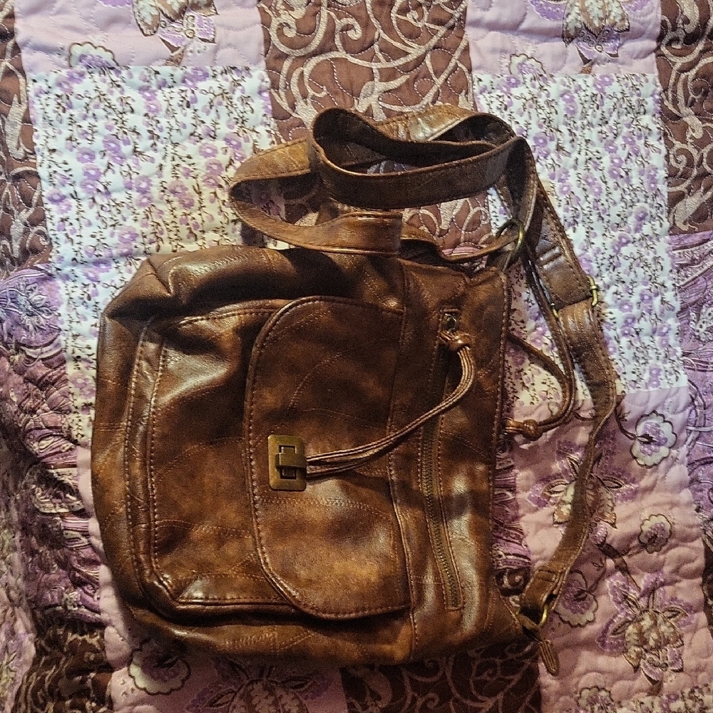 Bueno Tan Leather Handbag